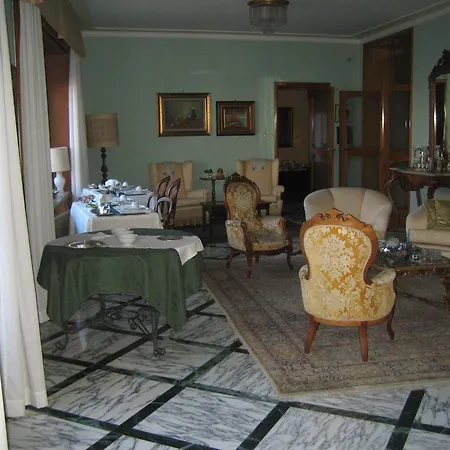 Bed and Breakfast Sara 3*