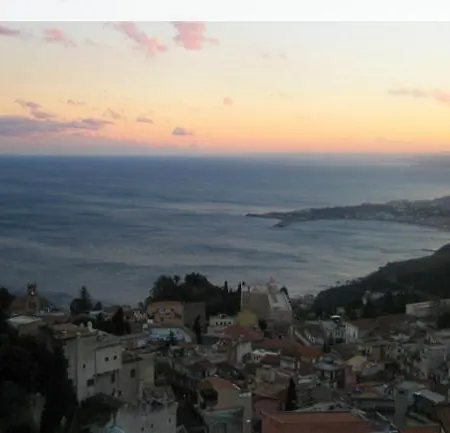 Sara Bed and Breakfast Ταορμίνα